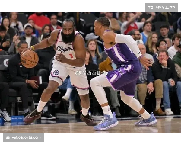 快船近期四连胜期间攻防升级 场均得分突破125分状态火热